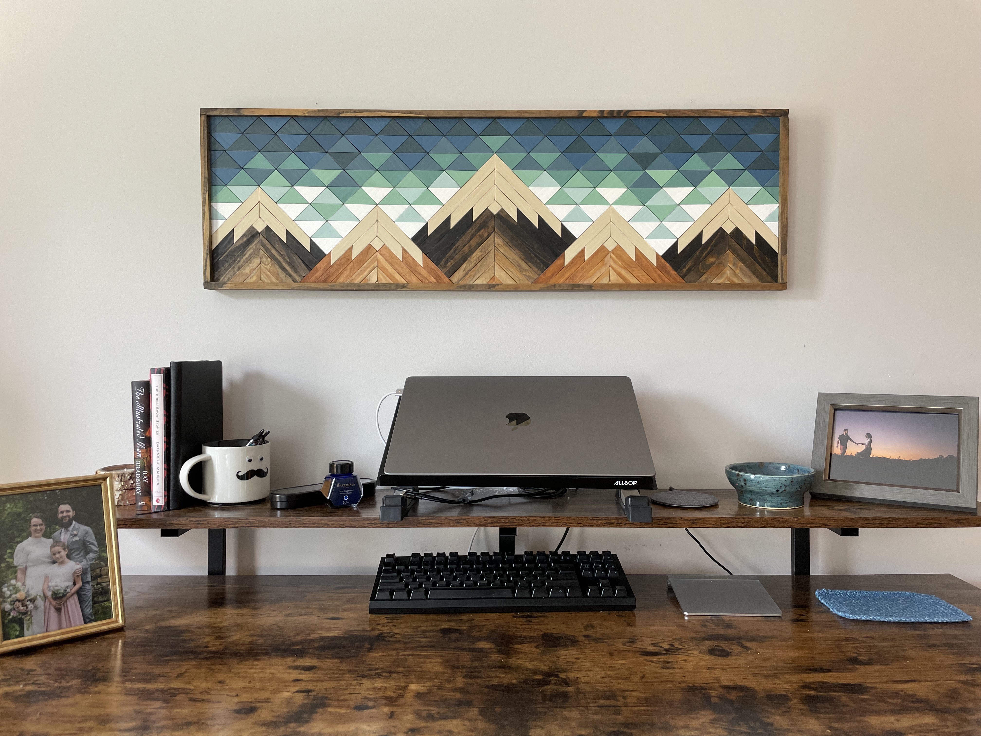 Clean desk, clean mind